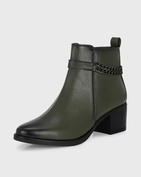 ARBUNORE,Women Ankle-Length Boots with Chain Accent