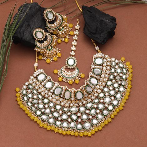 Yellow Color Kundan Necklace Set