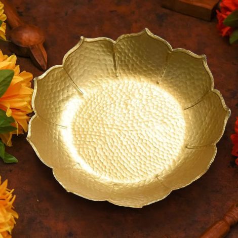 The Purple Tree Beautiful Handcrafted Lotus Urli Bowl for Diwali (Pack of 1, 30 cm) Decorative Bowl for Floating Flowers and Tea Light Candles Home, Tr