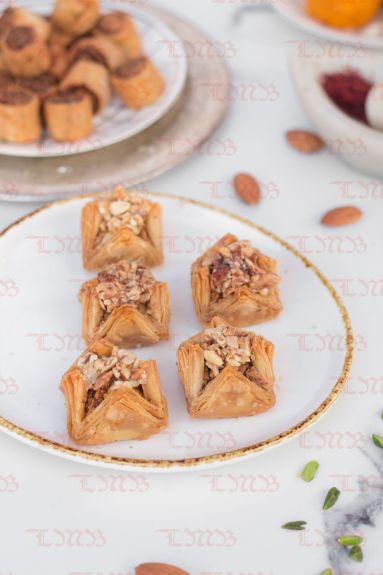 Dry Fruit Pyramid (Baklawa) (LMB)
