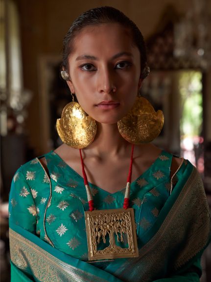 SAREE MALL Women's Silk Blend Turquoise Woven Design Designer Saree With Blouse Piece