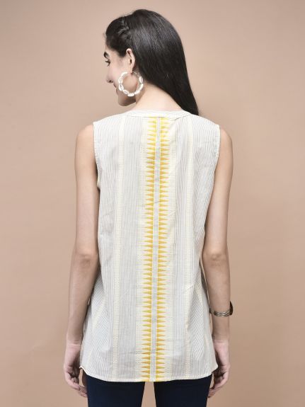 Shree Women Cotton Off White Yarn Dyed Tunic