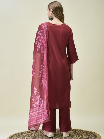 Shree Women Liva (Rayon) Maroon Embroidered Kurta Comfort Pant Dupatta