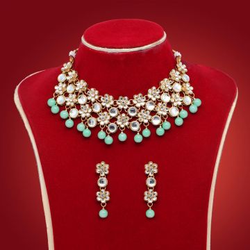 Pista Green Color Kundan Necklace Set