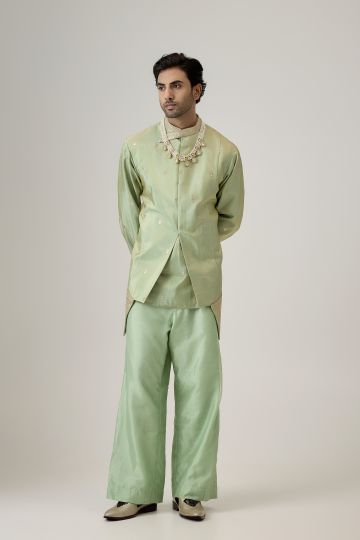 The Emerald Oasis Jodhpuri Set