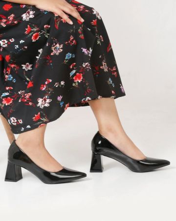FLAT N HEELS, Pointed-Toe Slip-On Pumps