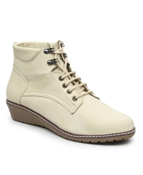 VALIOSAA, Lace-Up Ankle-Length Boots
