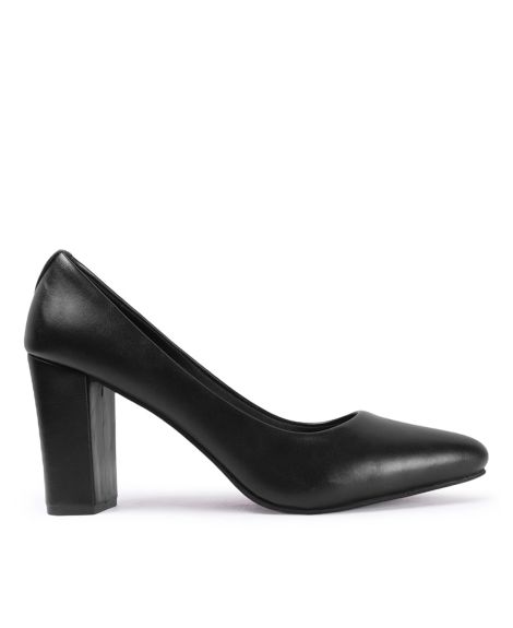CARLTON LONDON, Women Pointed-Toe Pumps