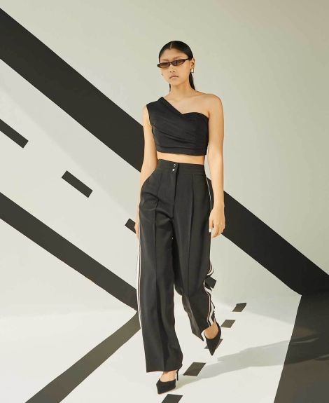 The Dapper Lady, High-Rise Pants Insert Pockets