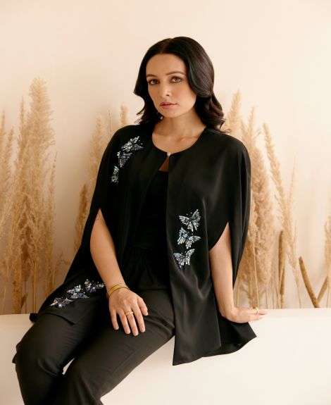 BLACK ALPINE BEADED CAPE