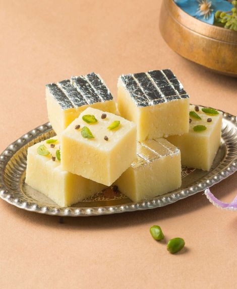 khoya Burfi (Bikanervala)