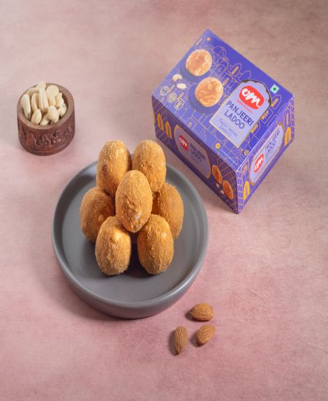 Panjeeri Ladoo (OM Sweets)