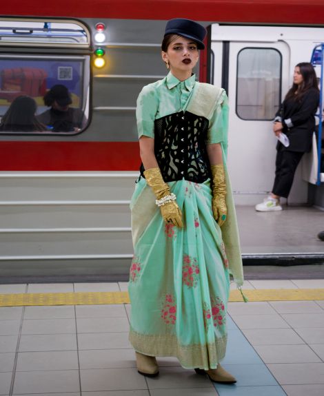 SAREE MALL Women's Silk Blend Sea Green Woven Design Designer Saree With Blouse Piece