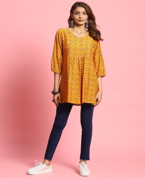 Shree Women Muslin Mustard Geometric Print Tunic