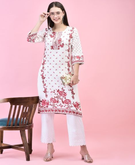 Shree Women Liva (Rayon) Maroon Floral Print Kurta