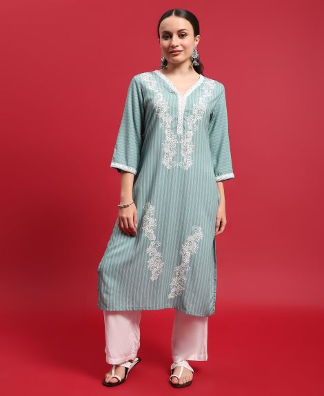Shree Women Liva (Rayon) Green Ornamental Print Kurta With Comfort Pant