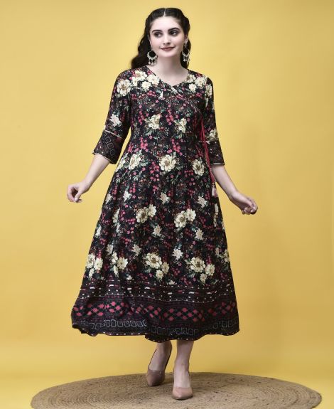 Shree Women Liva Black Floral Print Dress