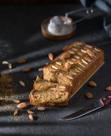 Whole Wheat Jaggery Cake With Almonds (Almond House)