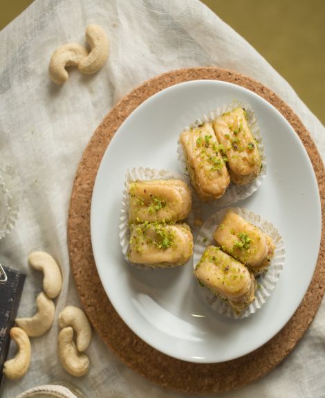 Cashew Bud (Almond House)