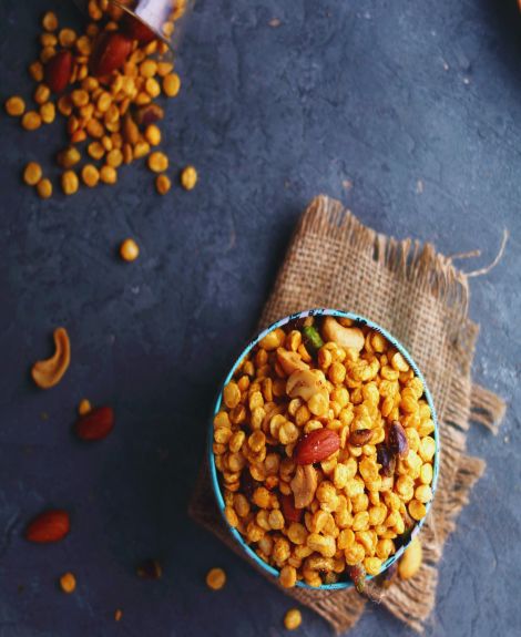 Chena Meva (Almond House)