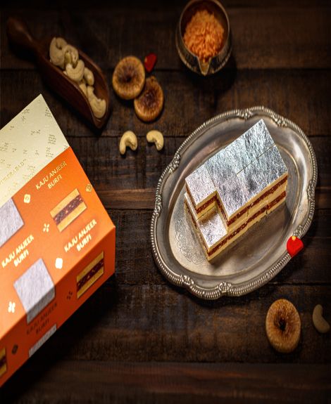 Kaju Anjeer Burfi (Almond House)