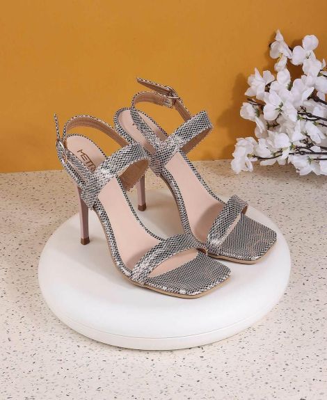 Women Peach Party Sandals