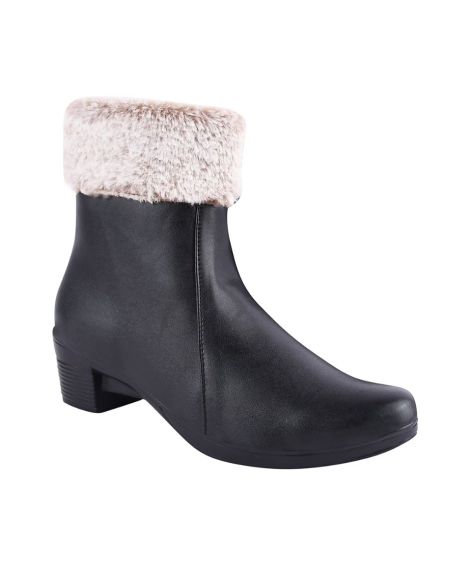SHOETOPIA, Ankle-length Boots with Zip Closure